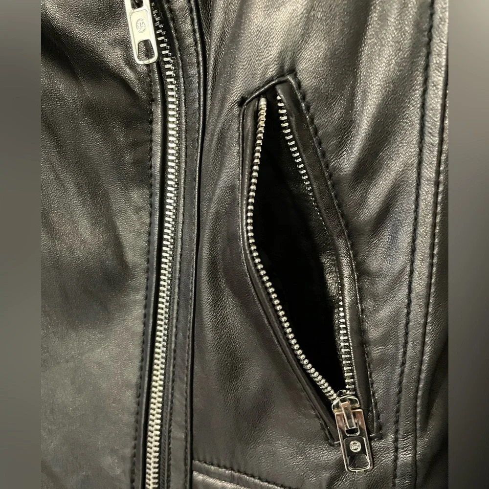 MICHAEL Michael Kors Women’s Black 100% Leather Moto Jacket Size Small - Picture 6 of 9